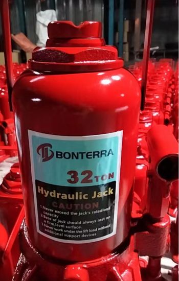 Hydraulic Bottle Jack 32 ton.