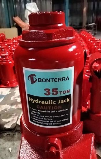 Hydraulic Bottle Jack 35 ton.