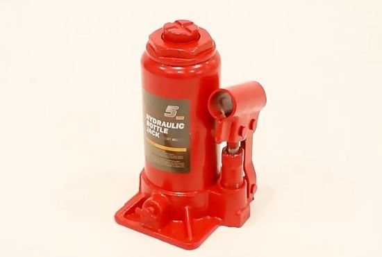 Hydraulic Bottle Jacks.