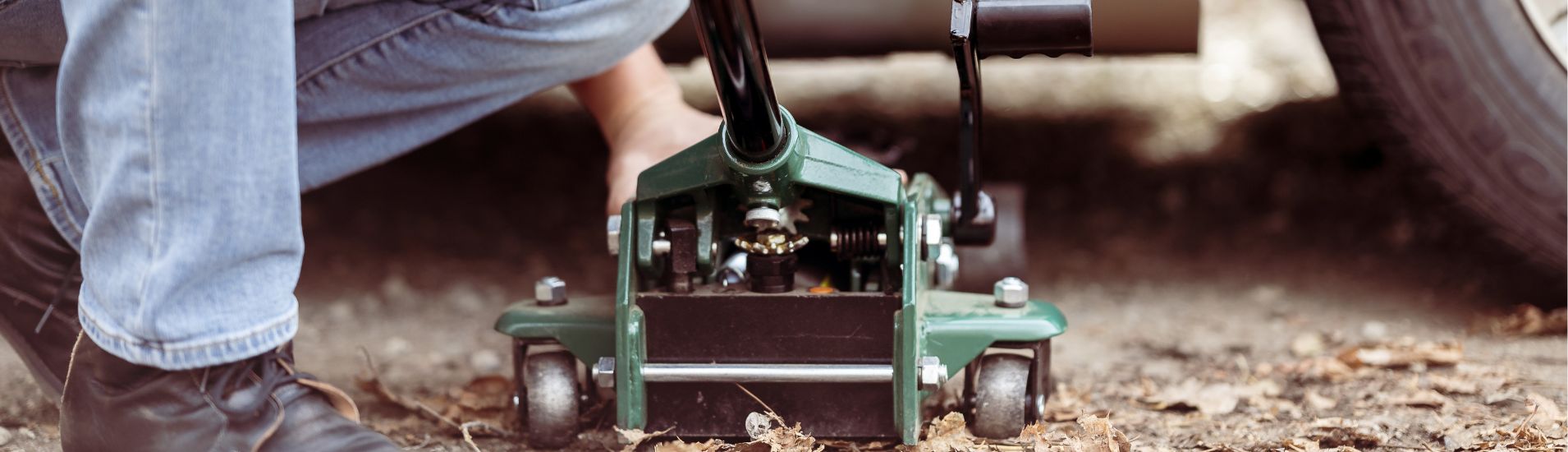 Hydraulic Jack application banner.