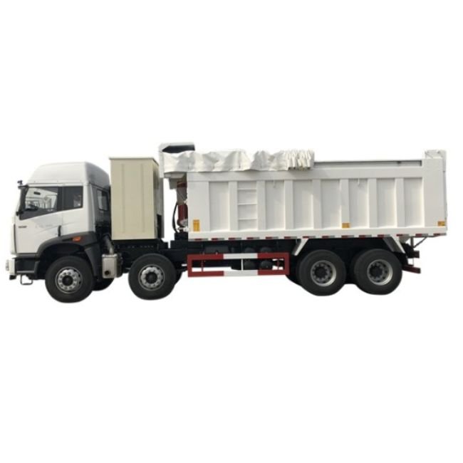 FAW new J5P CNG dump truck.